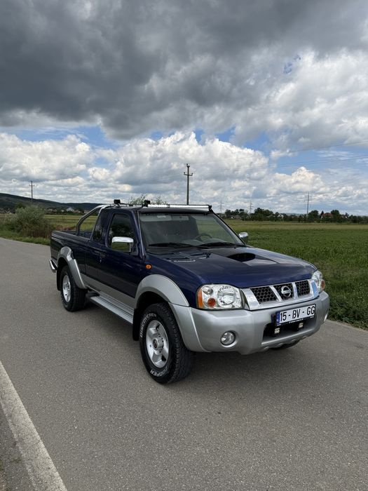 Nissan Navara Pickup King 2.5 D 4x4 reductor-clima