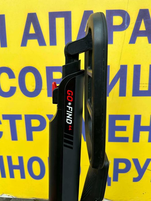 Металдетектор Minelab GO-FIND 44 / Като нов