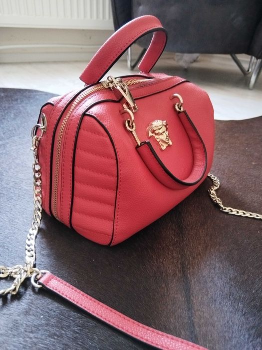 Дамска чанта Versace естествена кожа