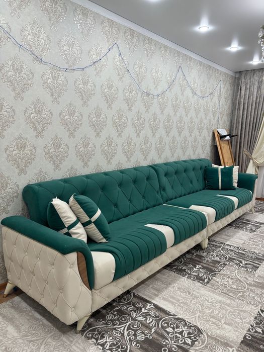 Продам 4 метровый диван