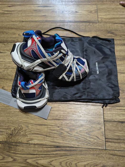 Vând Adidas Balenciaga  3xl