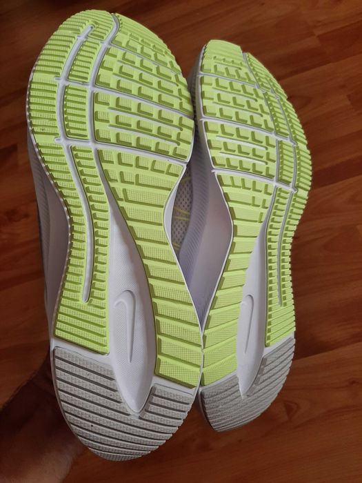 Дамски Маратонки Nike / НАЙК, 100% Оригинални! Чисто нови!