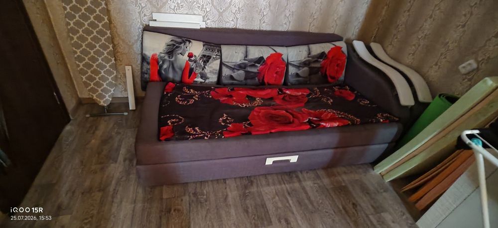 Отдам даром диван, самовывоз