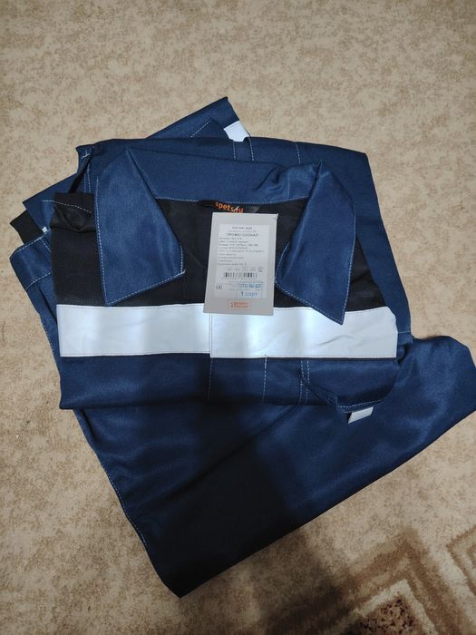 Продам спецодежду. Есть 3 расцветки