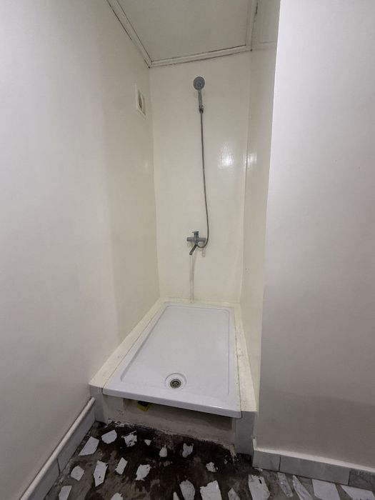 Срочно ховли уй сотилади 4 хона