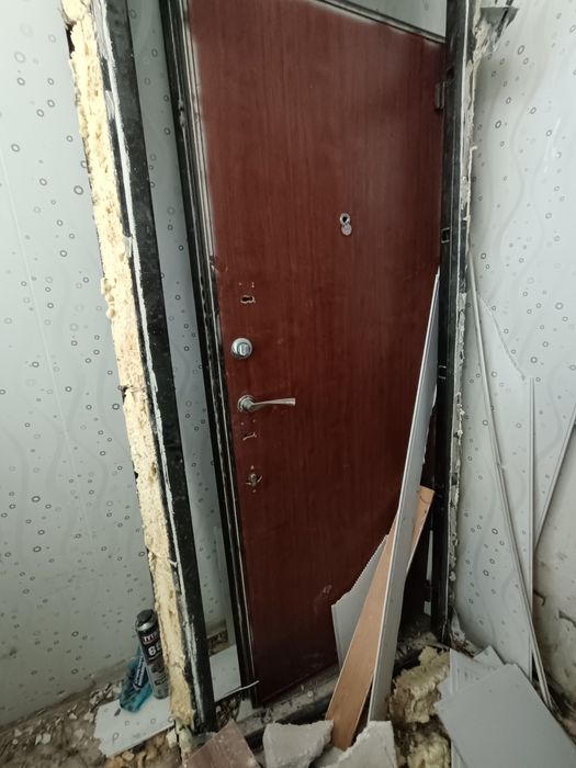 Дверь металлическая