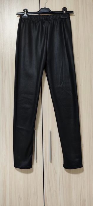 Дънки и панталони