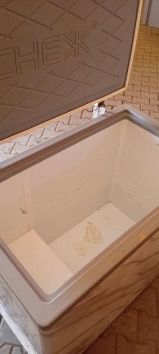 Продаю морозильные камеры