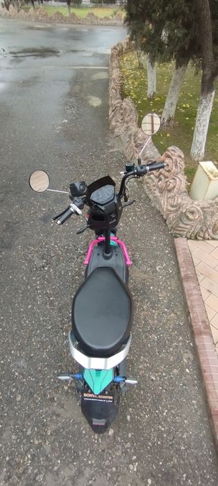 Бонви електрон скутер