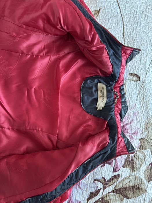 Продам куртку женскую