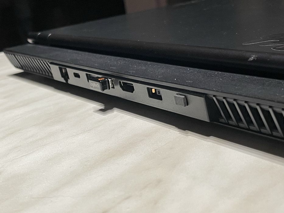 Lenovo Legion 5 15IMH05H
