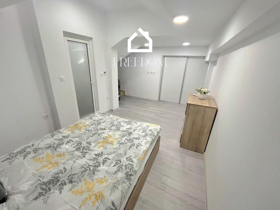 Продава се Двустаен апартамент в Варна, Бриз - 59 кв.м за 2017 €/кв.м - Снимка #1