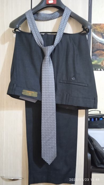 Мужской костюм   новый