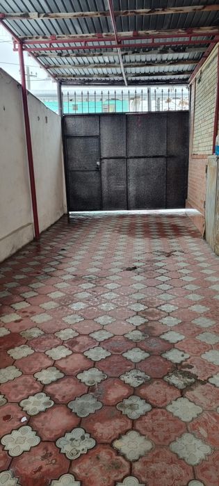 Продается дом в центре города