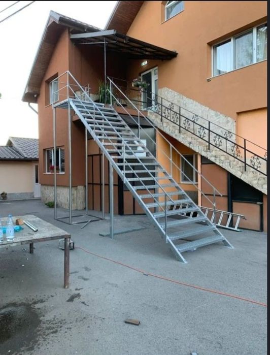 Scari zincare metalice