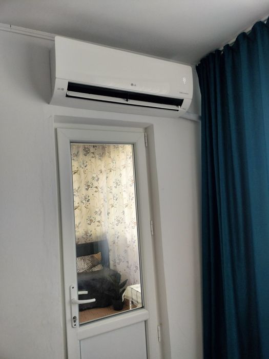 Apartament 3 camere decomandat  etaj 4/8,  2 grupuri sanitare  loc parcare Str Slt Popa Rahova persoană fizică