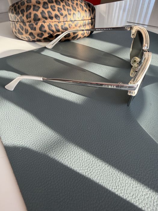 Слънчеви очила Guess