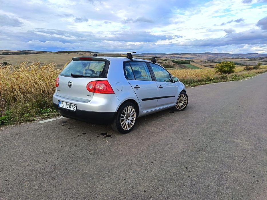 Vand vw golf 5 v 1.9 diesel 105 cai