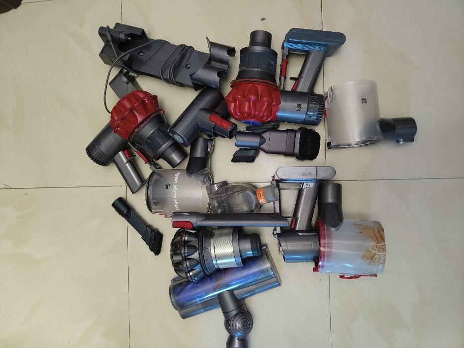Aspiratoare dyson dc 62. V6 lot