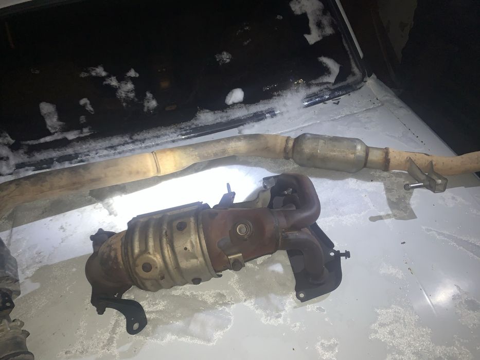 Продам запчасти на тайоту