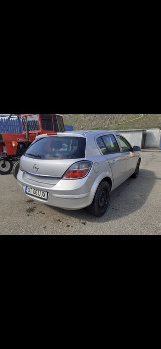OPEL Astra 2013 — imagine 2