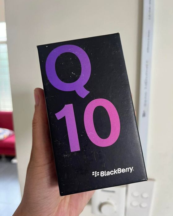 BlackBerry Q10-impecabil!