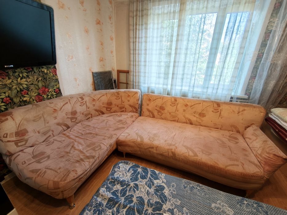 Диван большой даром