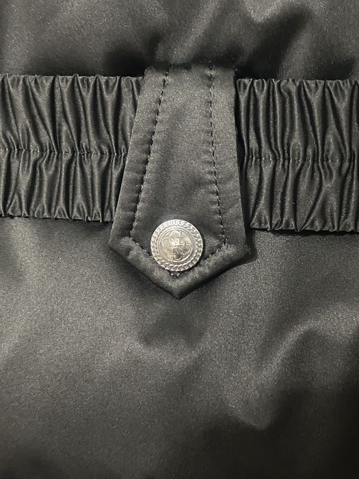 Geaca Guess marimea L