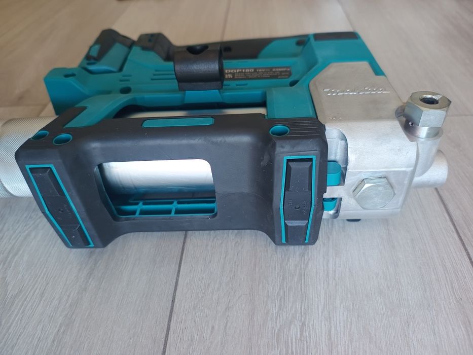 Makita 18V masina gresat