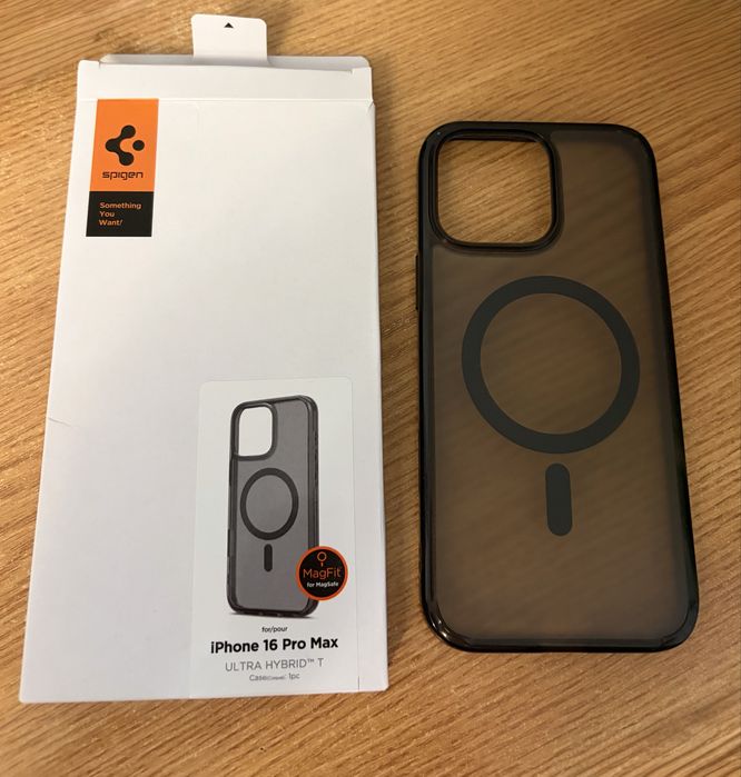 Husa carcasa iPhone 16 Pro Max Spigen / Mous / iPhone 17 Pro Max