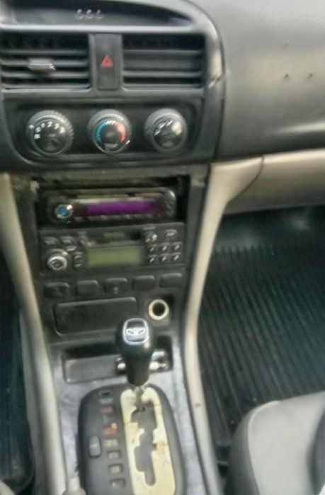 Продам срочно машину