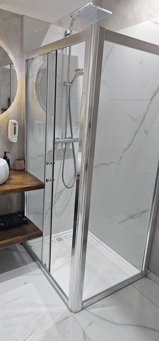 Instalator Montaj cabine de dus si instalatii sanitare Sector 4