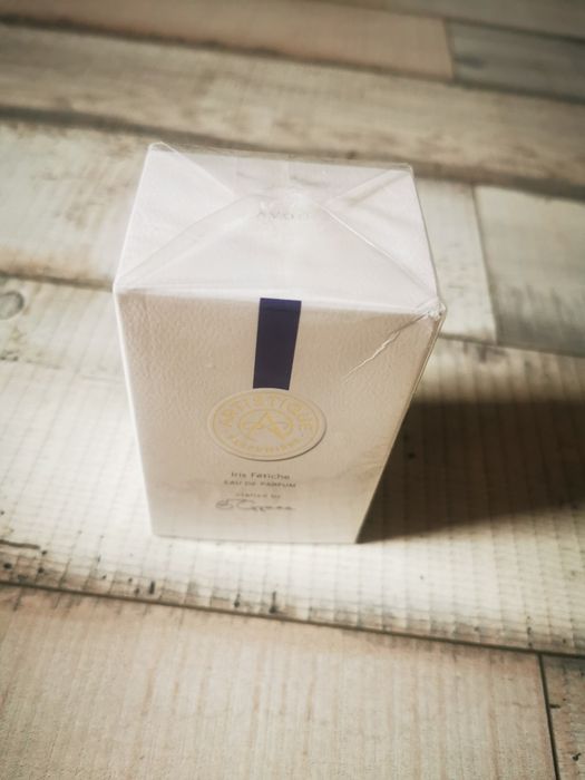Parfum nou sigilat