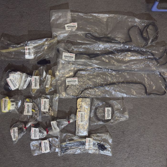 Toyota  Sienna spare parts for engine