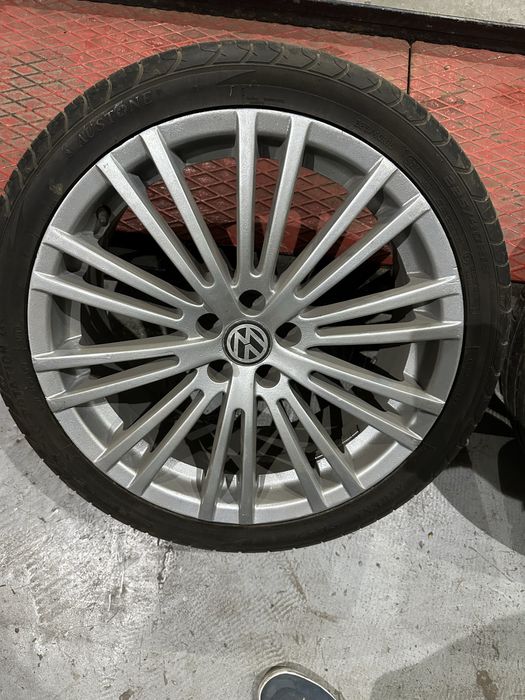 Vand sau schimb Jante 18 5x100 cu cauciucuri