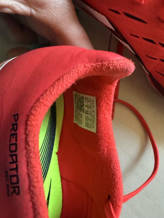Бутонки Adidas