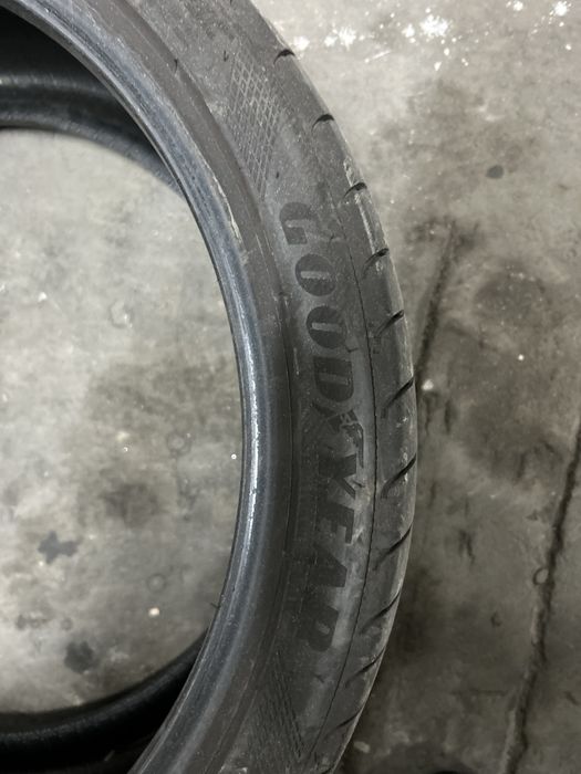 Anvelope 255/35/20 Goodyear vara