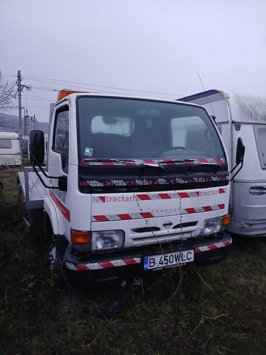Autoplatforma Nissan Cabstar 2004 la 5300euro