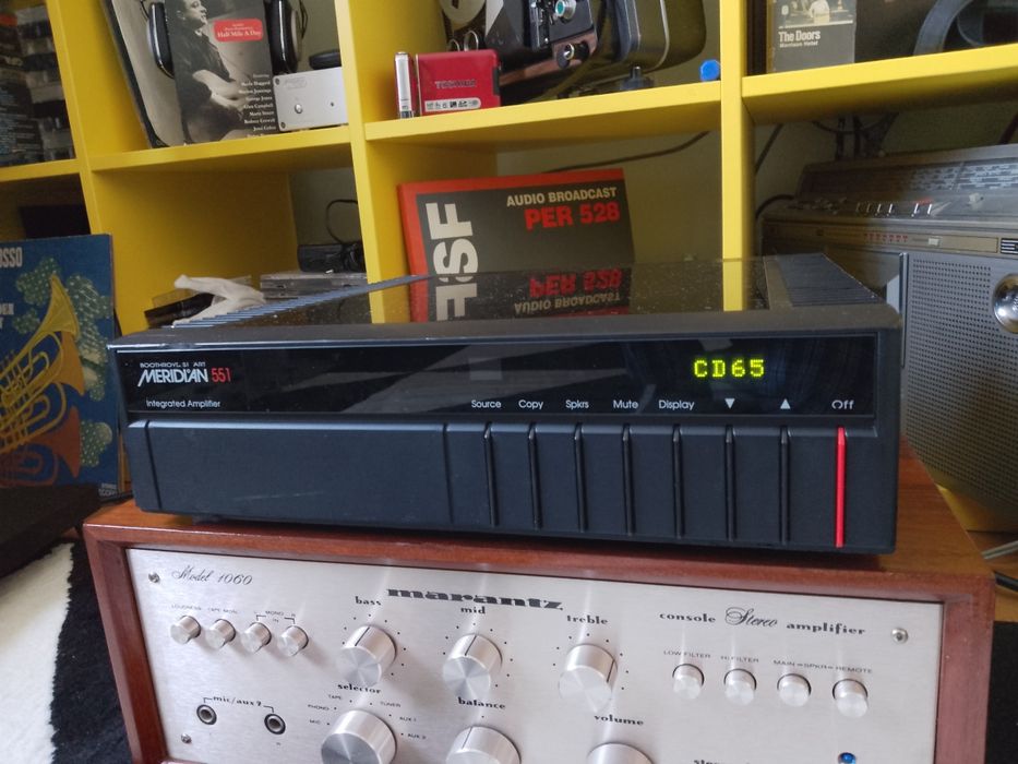 Amplificator Meridian 551