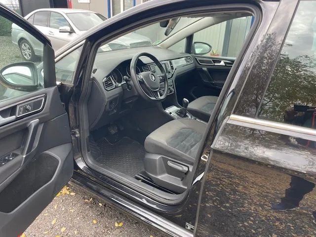 Dezmembrez Volkswagen Golf Sportsvan 2016 1.4 TSI 150cp Euro 6