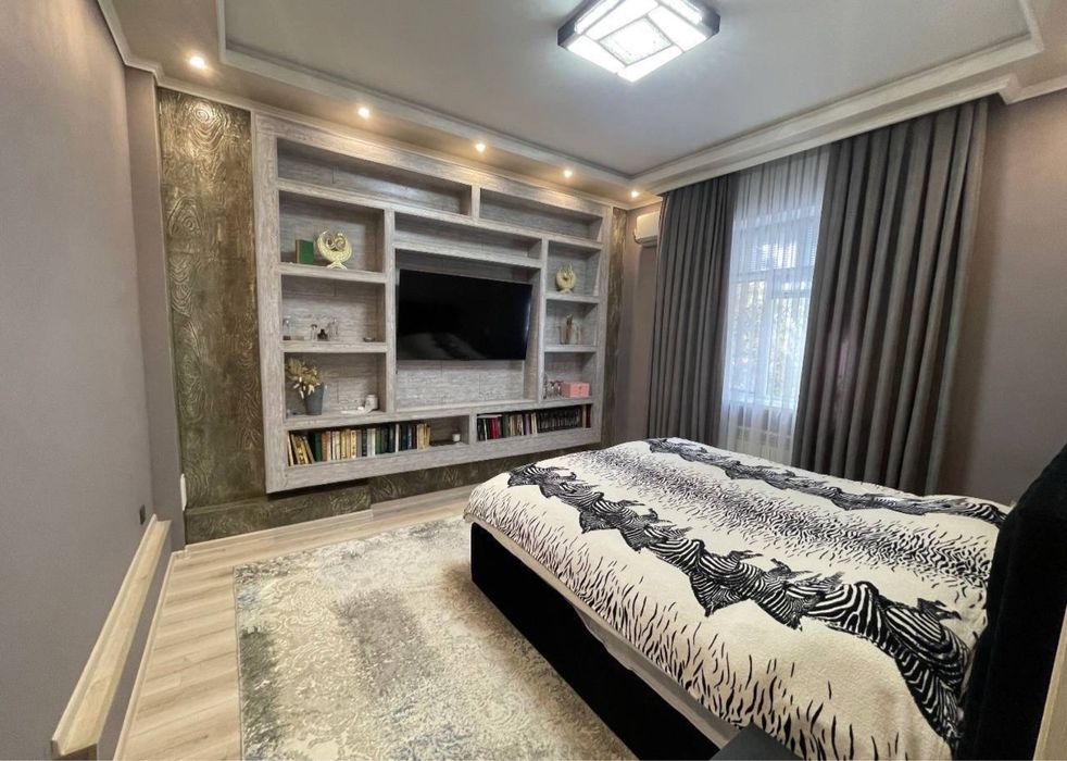 Чиланзар 1 квартал 2/4/4 Высок-чка Меб+Тех