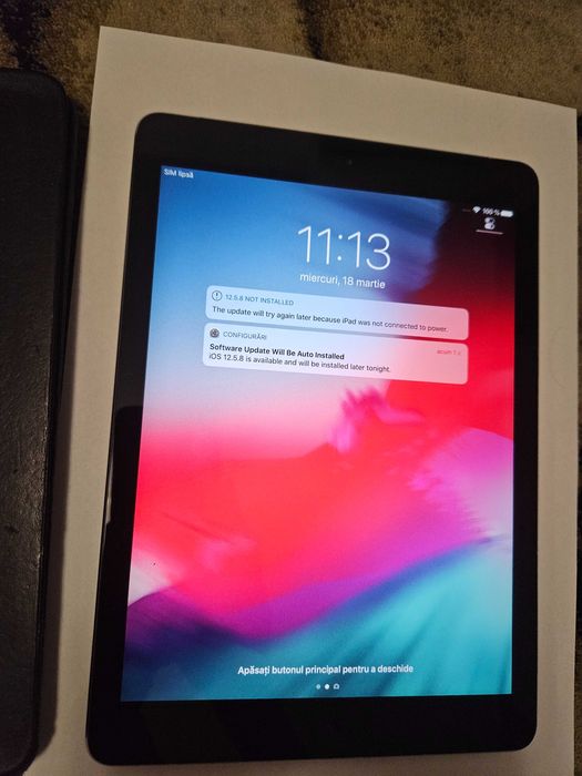 Vand Apple iPad Air, Cellular, 16GB, 4G, Space Grey, husa + cablu