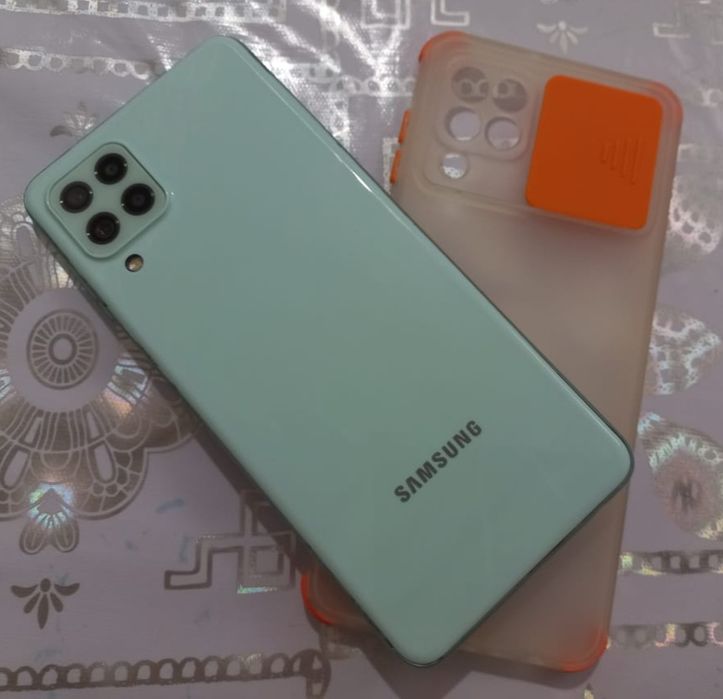 Самсунг А22, цвет бирюзовый.