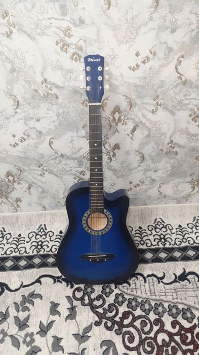 Gitara rossiyadan kegan
