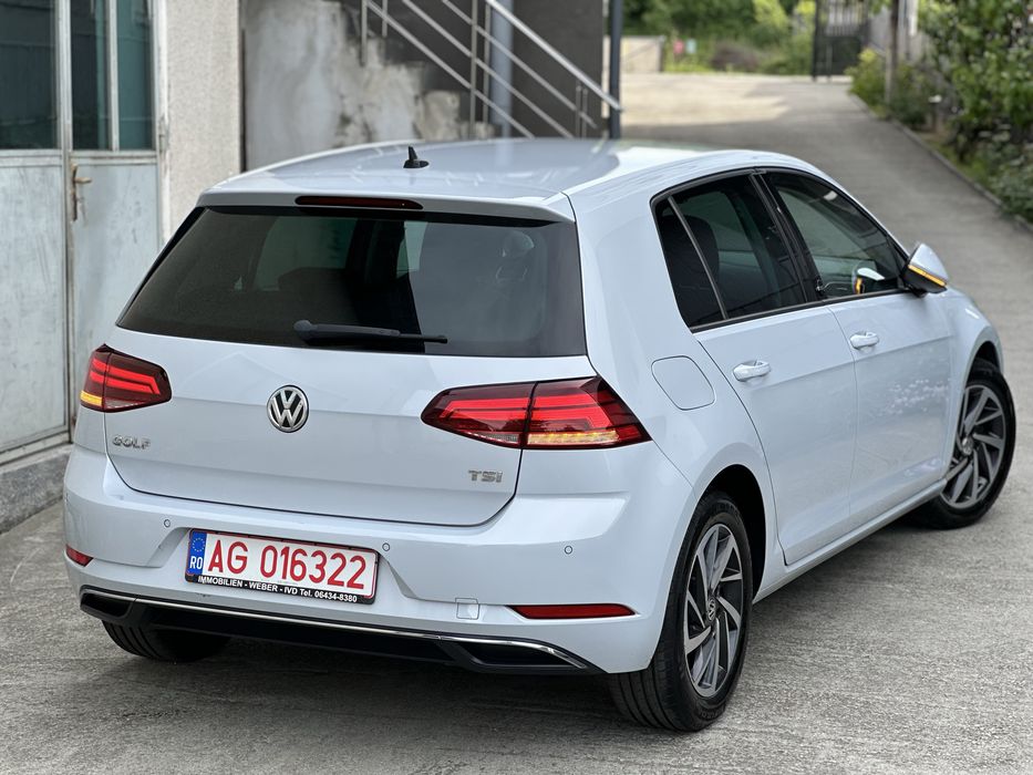 Golf 2018, benzină euro 6 *Faruri FULL LED*Distronic*Front assist*Culoare deosebită* Jante vară/iarnă*
