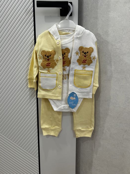 Детский костюм новый