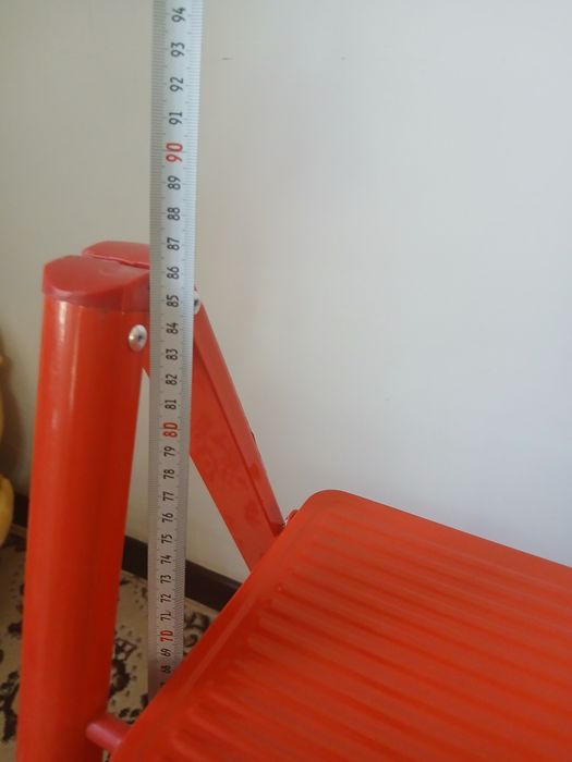 Стремянка сатылады 3 хам 4 текшели таза пайдаланылмаган келисимли баха