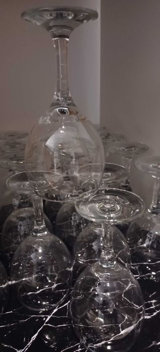 Лот от Чинии и купи чаши