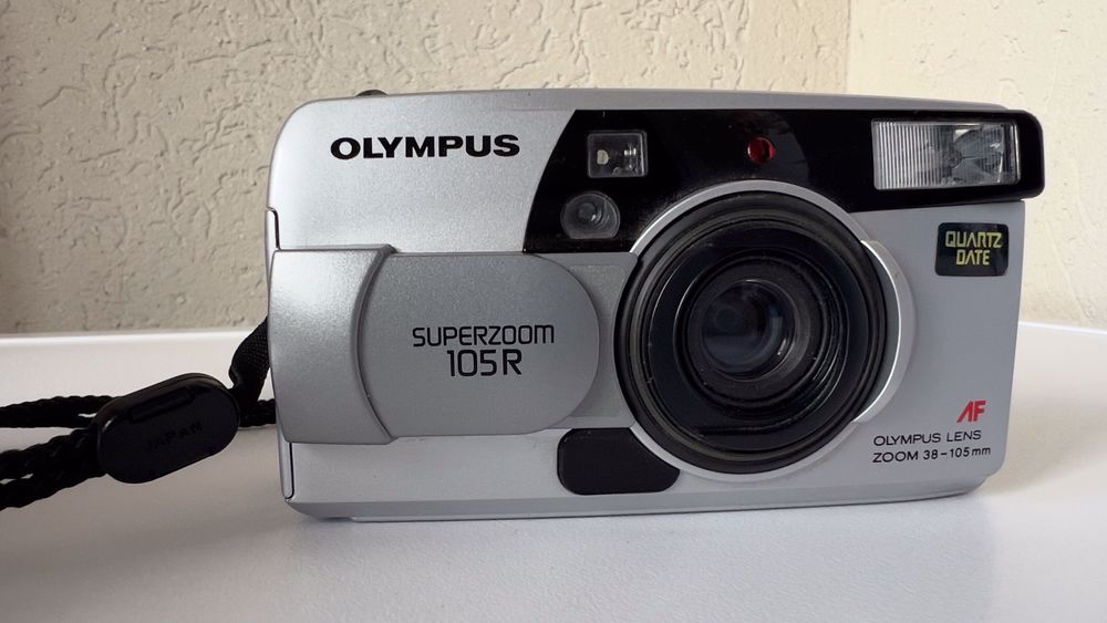 Olympus SuperZoom 105R-Film
