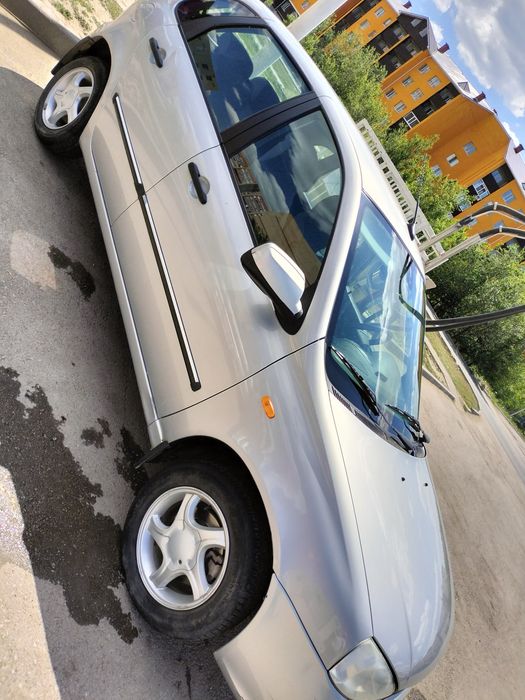 Продам машину лада калина